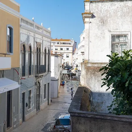 Camone Apartamento * Λάγος